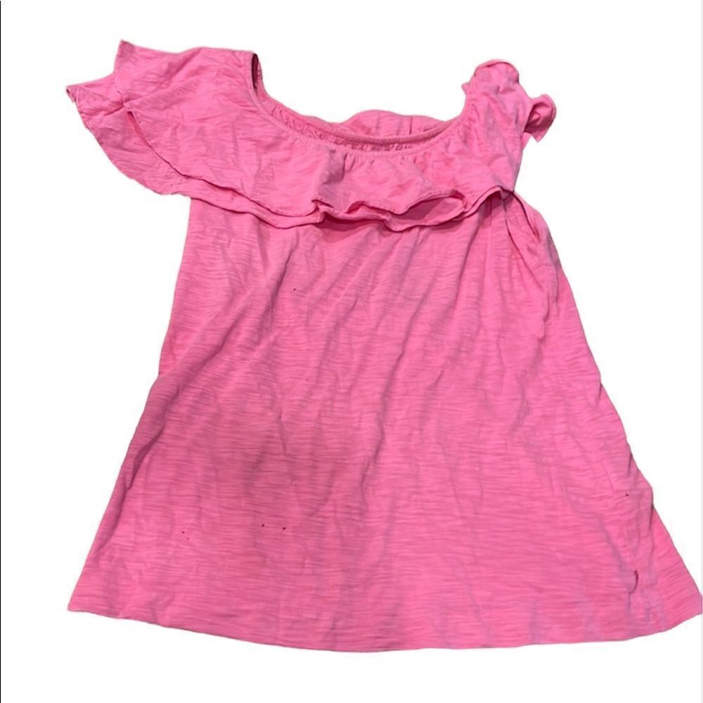 LILLY Pulitzer size XS top. Scattered pin holes as pictured and stain. Price
